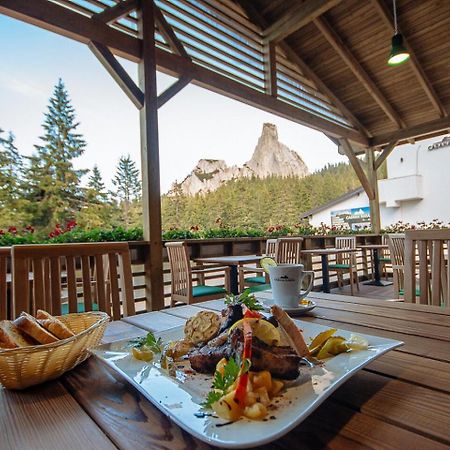 Hotel Alpin Rarau Câmpulung Moldovenesc Esterno foto